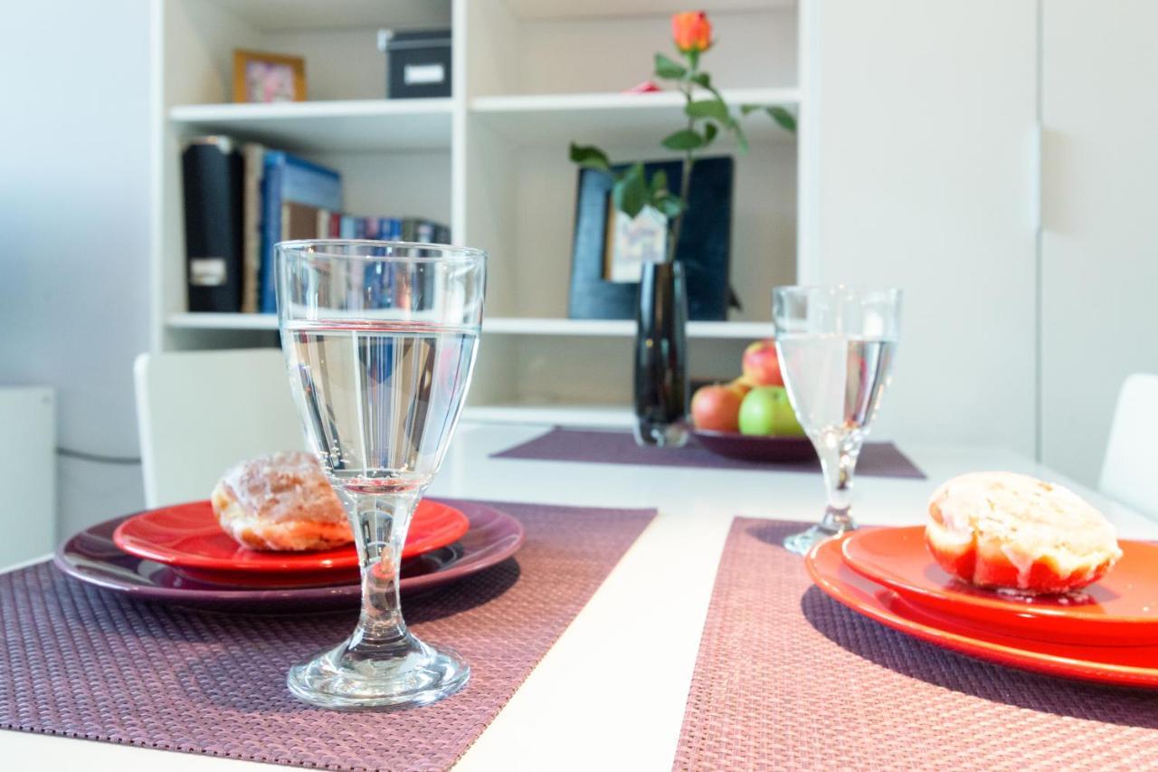 Secret Charm Fully Equipped Apt With Balcony Krakau Buitenkant foto