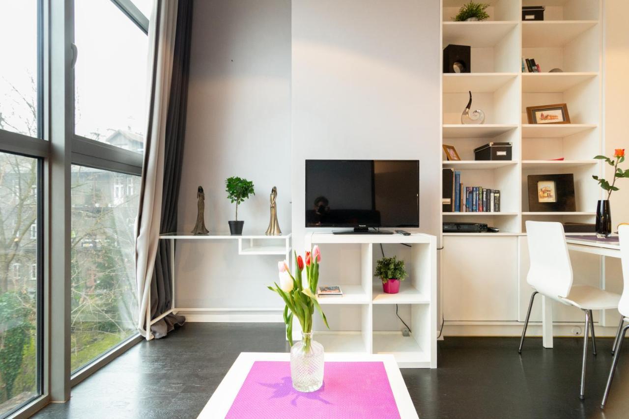 Secret Charm Fully Equipped Apt With Balcony Krakau Buitenkant foto